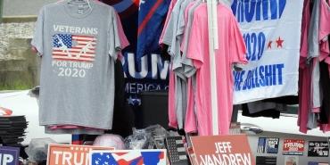 Trump8217tan-Hamaney8217e-8216Hasta-Adam8217-Benzetmesi-Iran8217in-Gelecegi-Tehdit-Altinda-featured